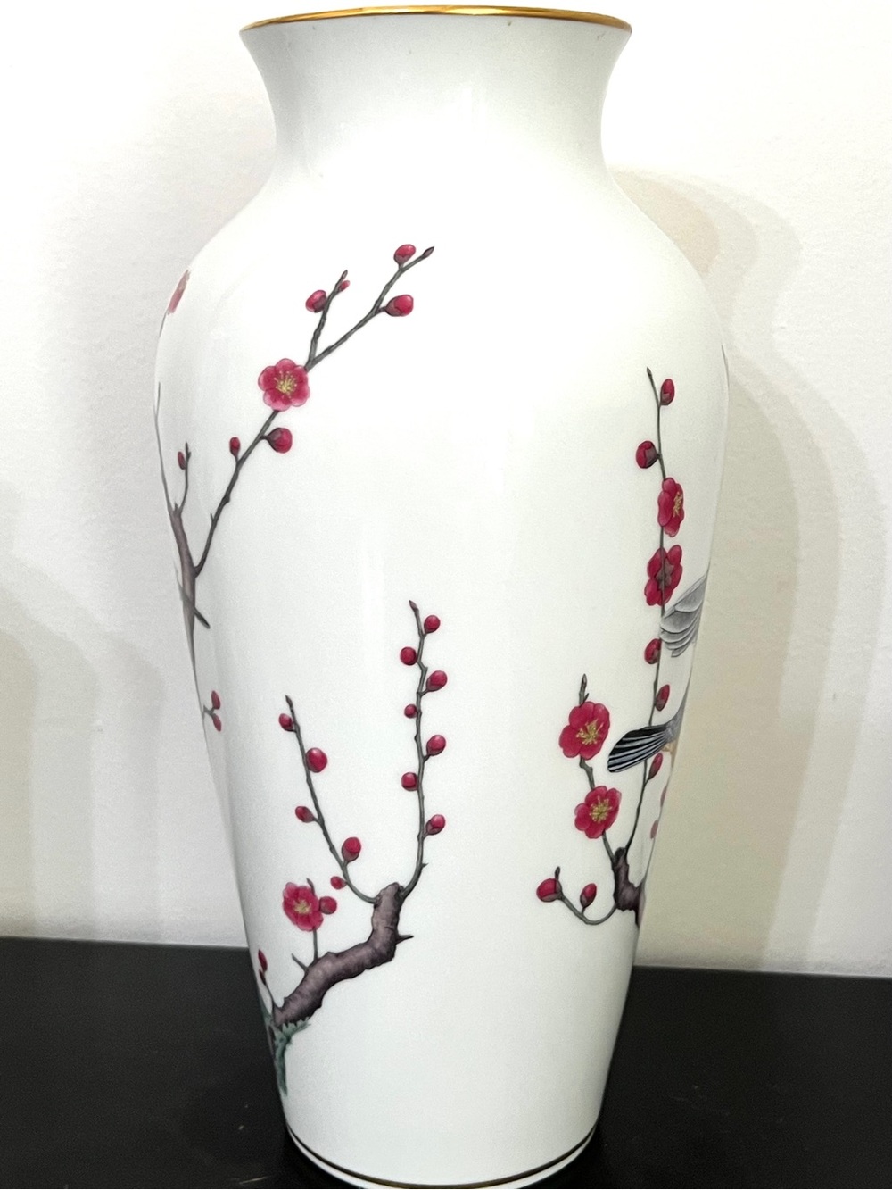 Franklin Porcelain 1981 Hand-Painted Bird Vase - White with Pink Blossoms - Picture 6 of 7